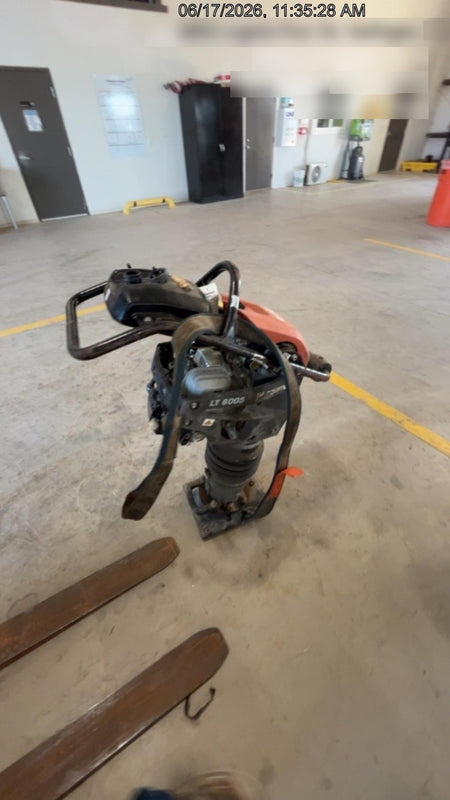 2025 HUSQVARNA LT6005
