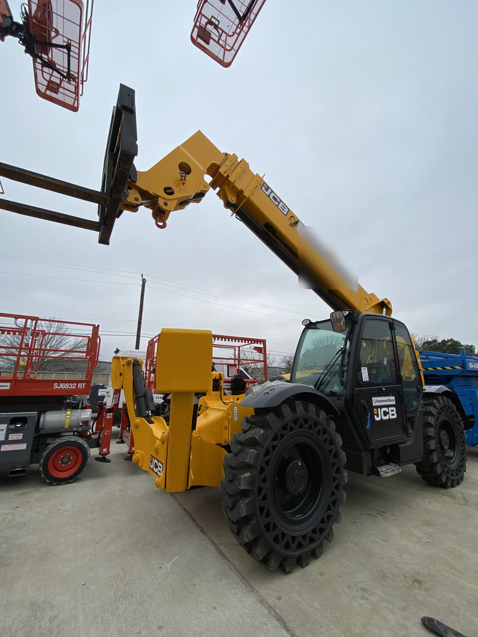 2022 JCB 512-56