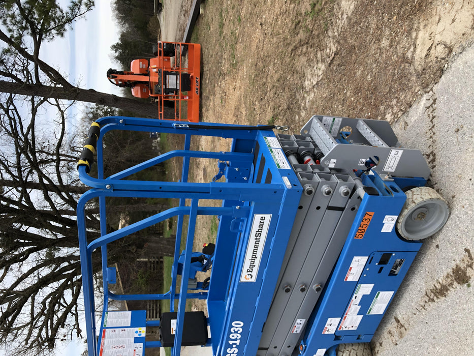 2019 Genie GS-1930 Fixed Rails with Chain Entry