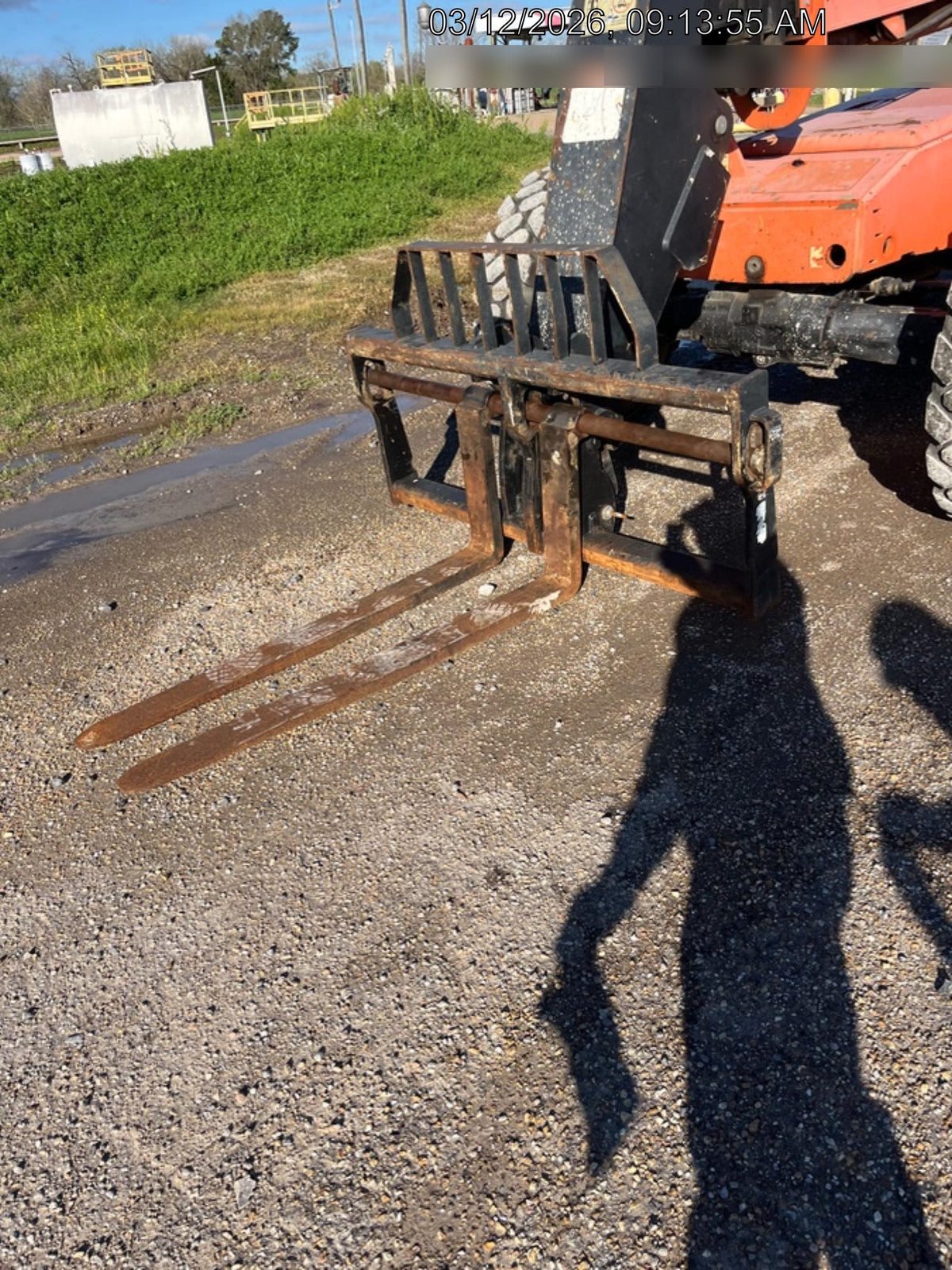 2016 JLG 8042