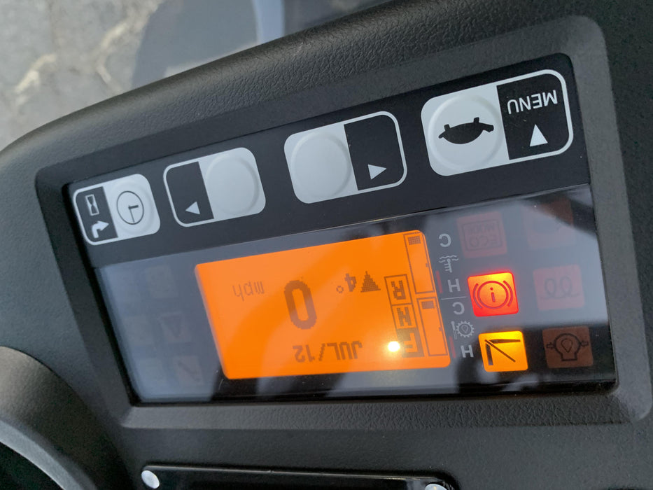 2022 TOYOTA 50-8FGU25