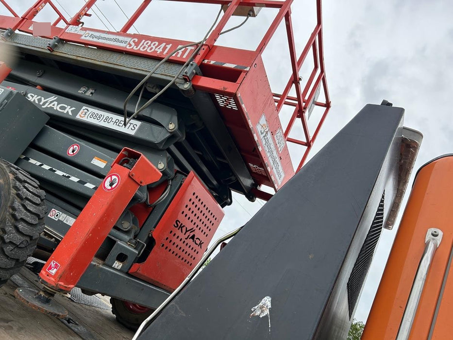 2019 SKYJACK SJ8841 RT