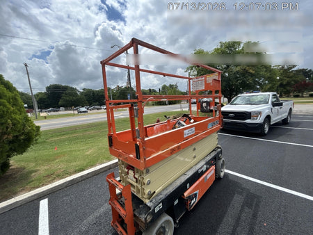 2022 JLG ES2632