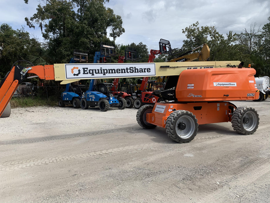 2020 JLG 660SJ