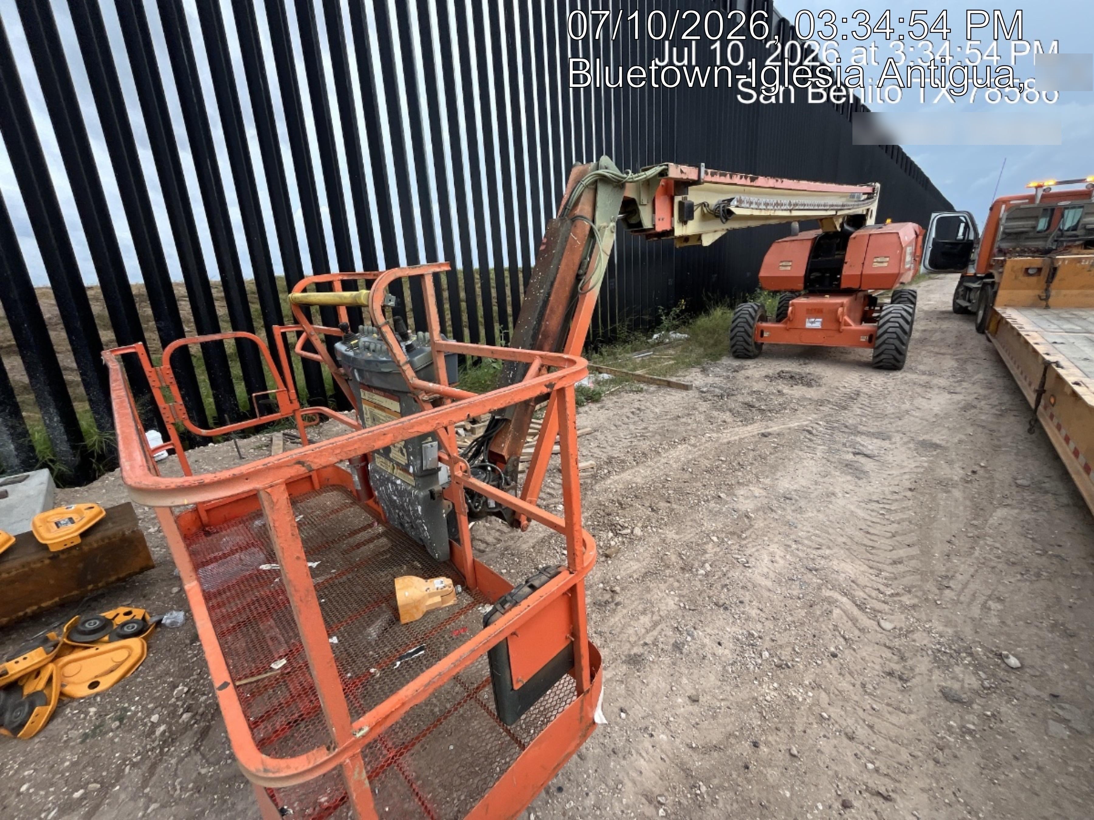 2018 JLG 860SJ
