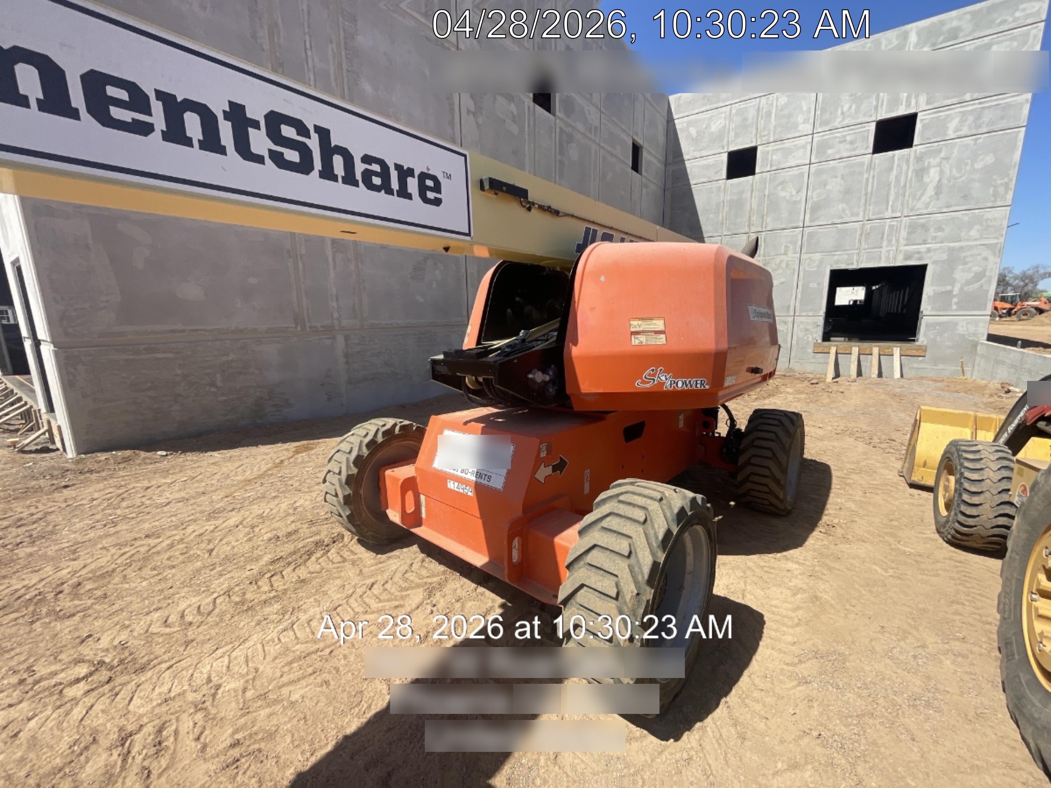 2021 JLG 660SJ