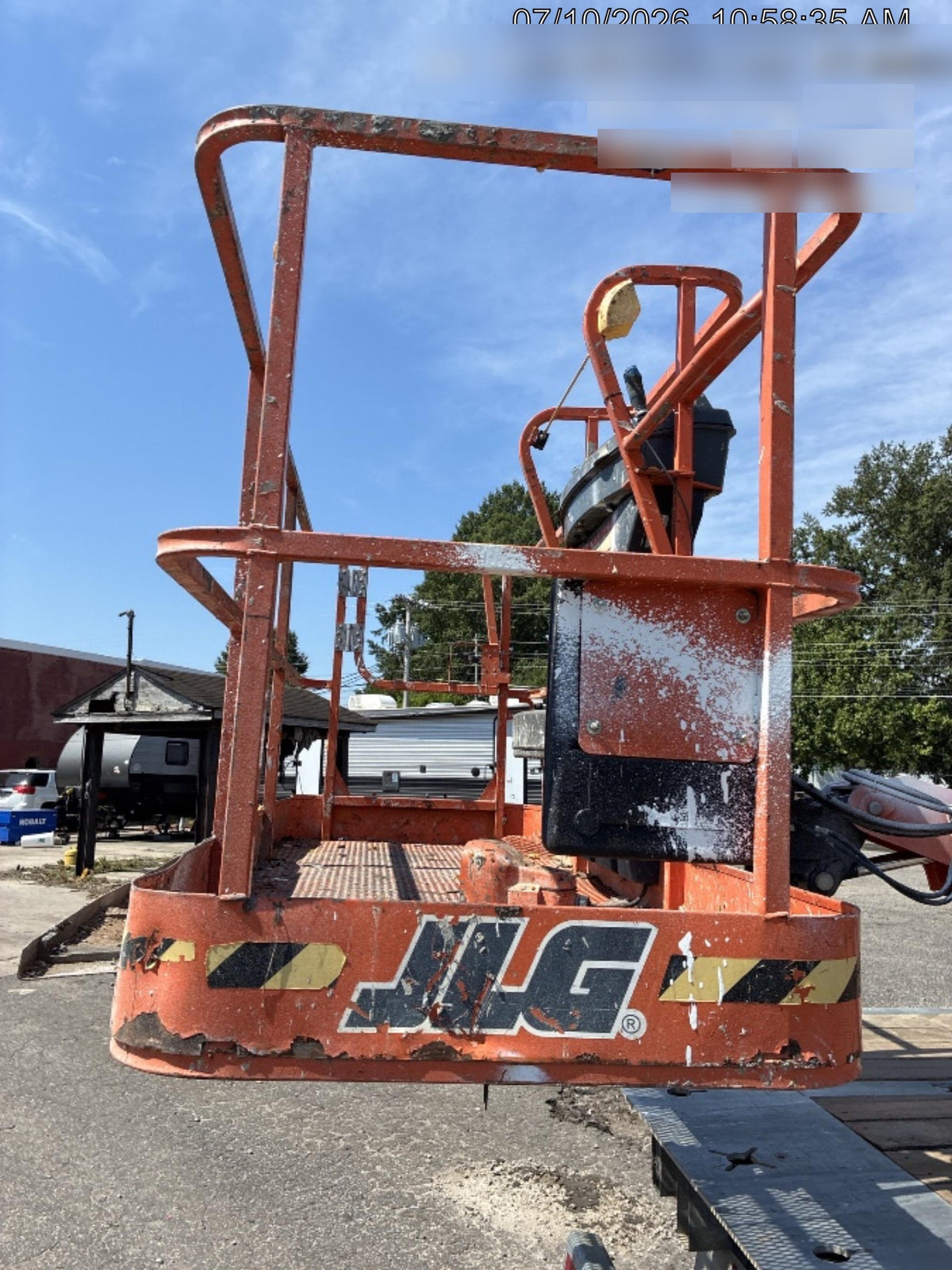 2021 JLG 400S