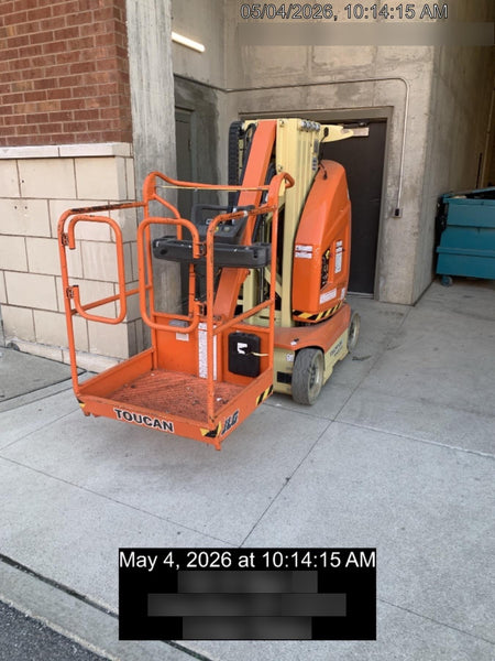 2022 JLG 26E