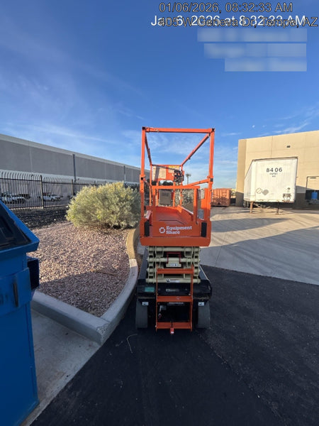 2022 JLG ES2632