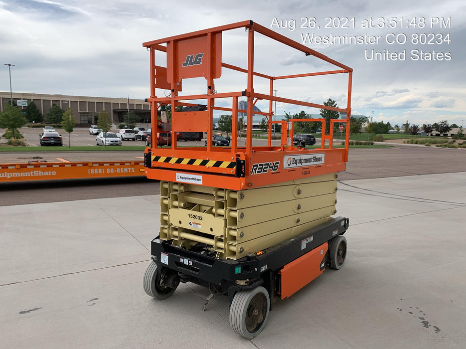 2021 JLG R3246
