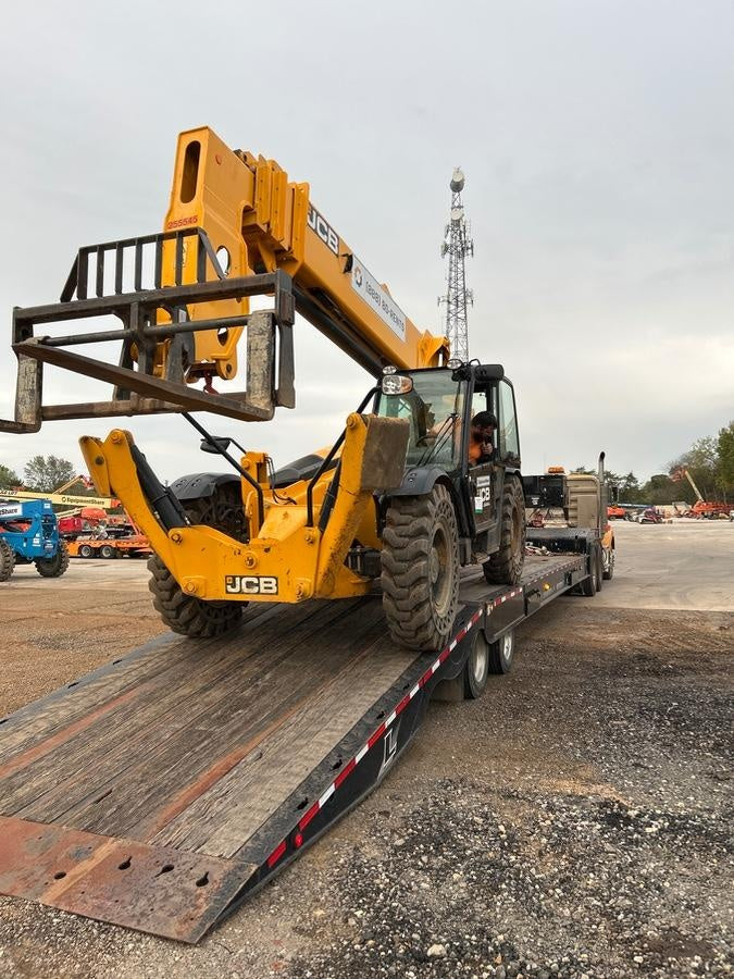2022 JCB 512-56