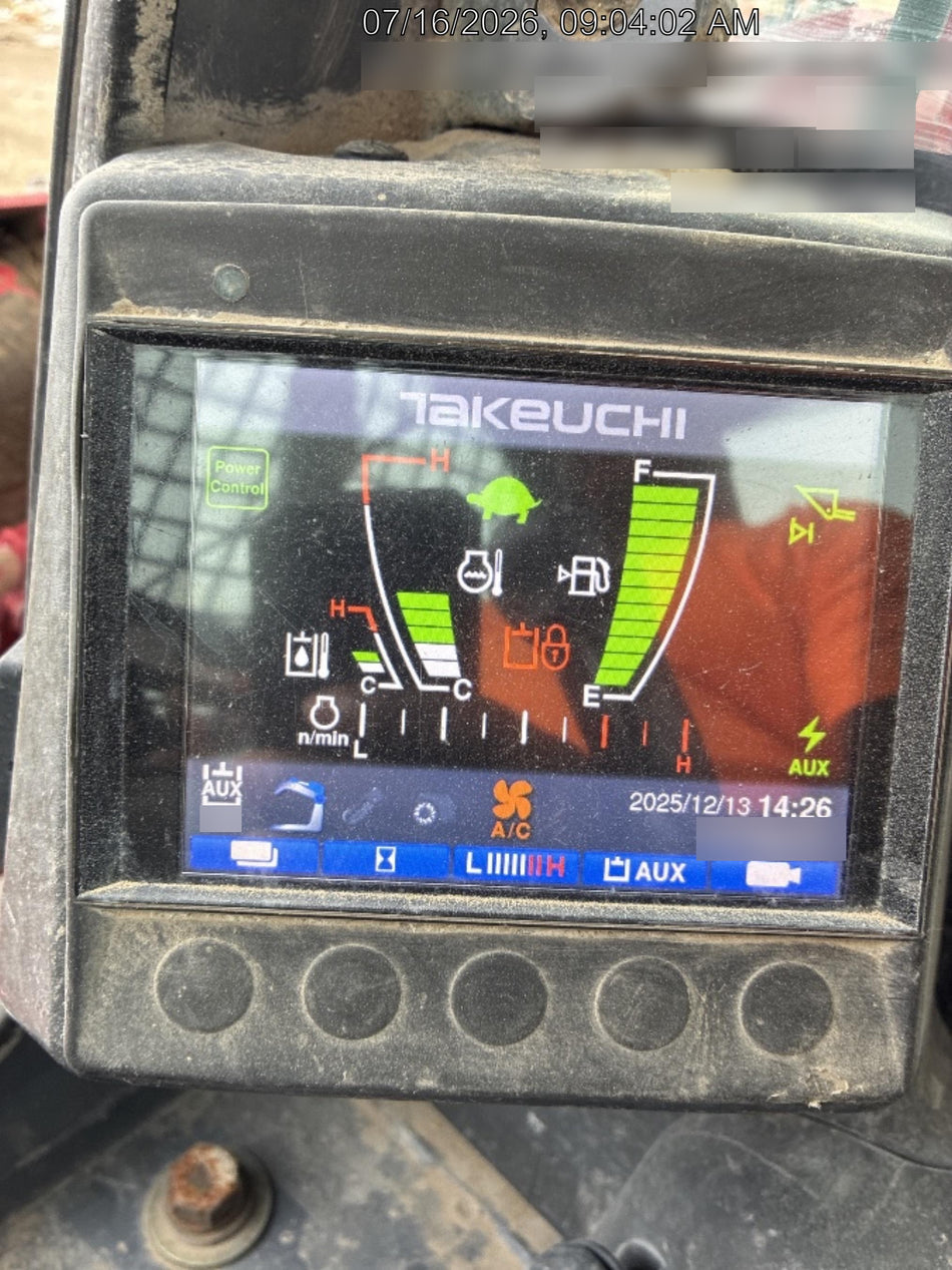 2022 TAKEUCHI TL10V2-CR