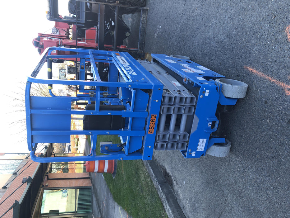 2019 Genie GS-1930 Half Height Swing Gate, 800W Inverter