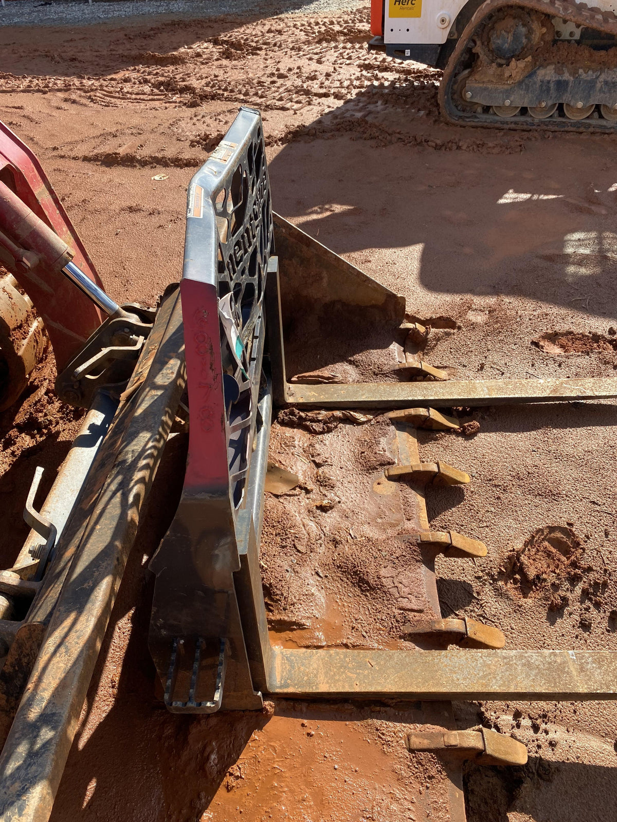 2020 PALADIN 48" Pallet Forks - Paladin