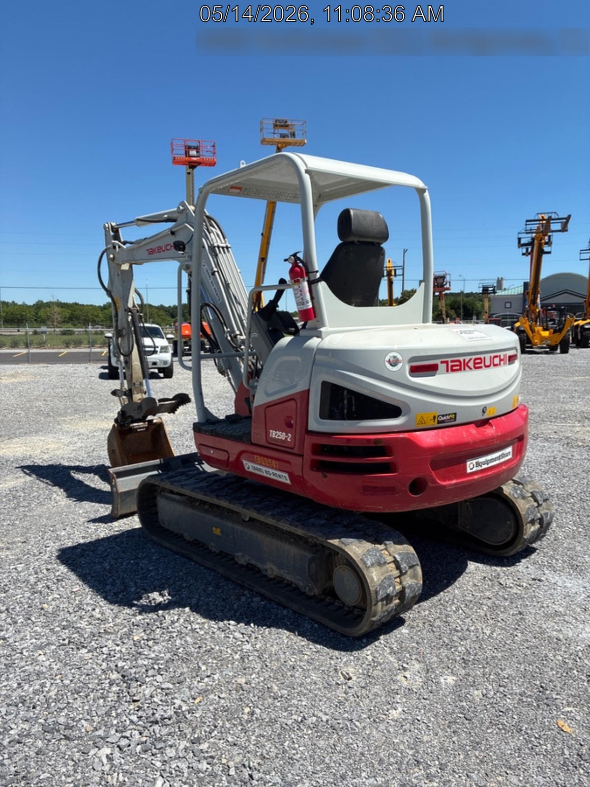 2024 TAKEUCHI TB250-2R