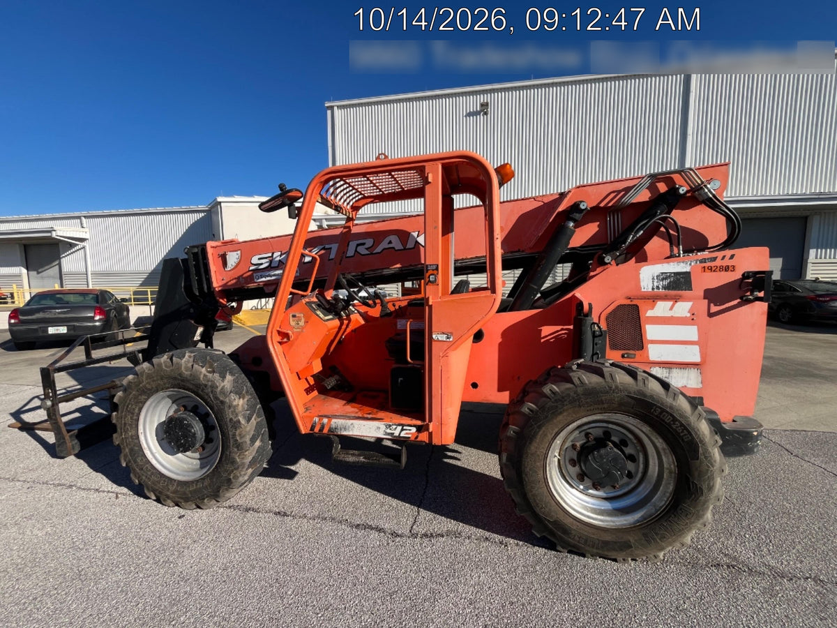 2017 Skytrak 6042 42' REACH, PALLET FORKS, 6k, FOAM FILLED TIRES