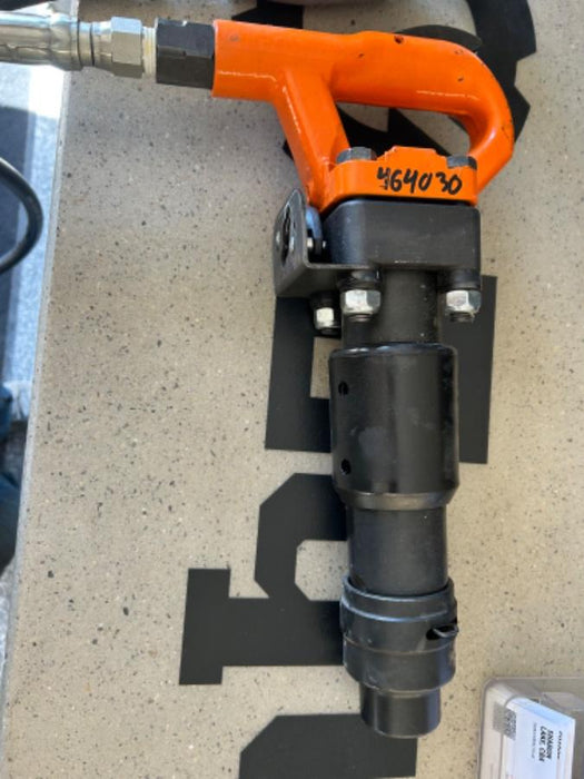 2024 MICHIGAN PNEUMATIC ES-CH3R-TRACKER