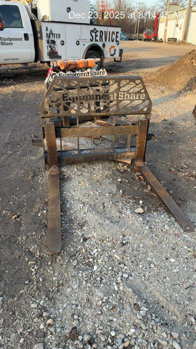 2022 PALADIN 48" Pallet Forks - Paladin