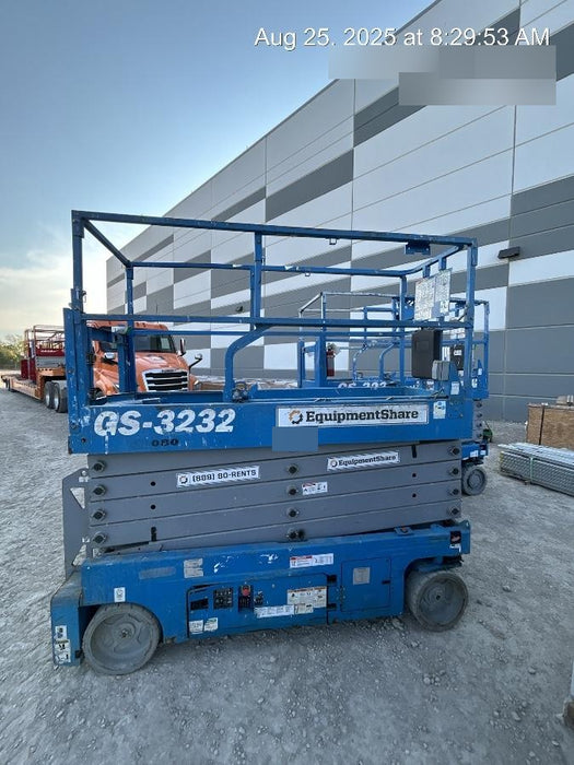 2018 Genie GS-3232 Genie GS-3232 Scissor Lift w/Standard Options