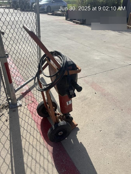 2020 HILTI TE 3000-AVR