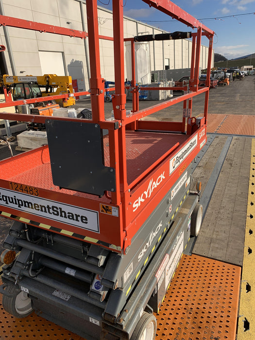 2021 SKYJACK SJ4732
