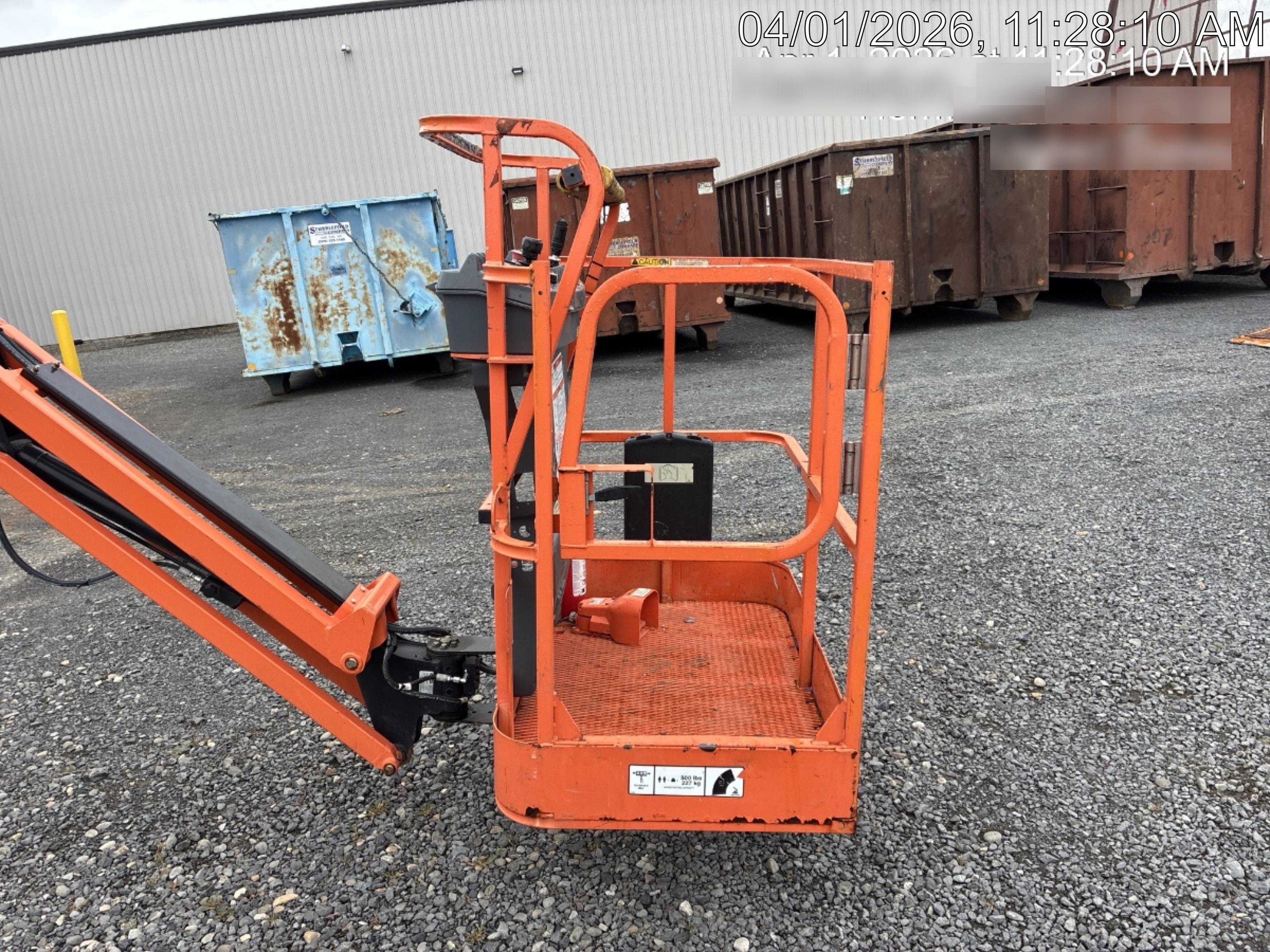 2019 JLG E400AJPN