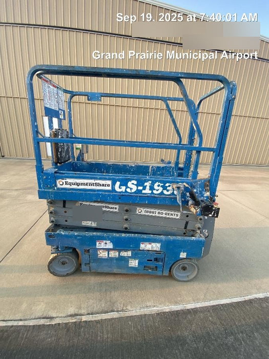 2019 Genie GS-1930 Fixed Rails with Chain Entry