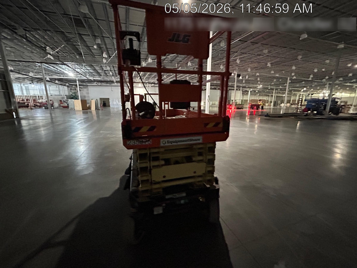 2022 JLG R3246