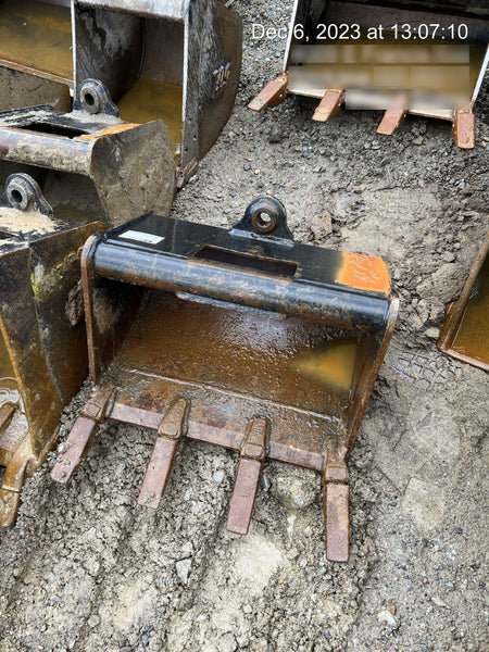 2023 NORTHWEST ATTACHMENTS Bucket 24" HD, Mini Excavator