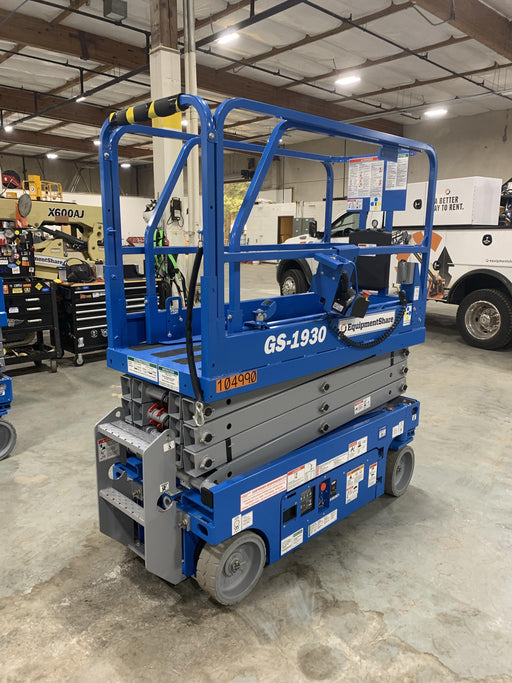 2020 Genie GS-1930 Fixed rails with chain entry gate - Pre A92.20, 800W Inverter