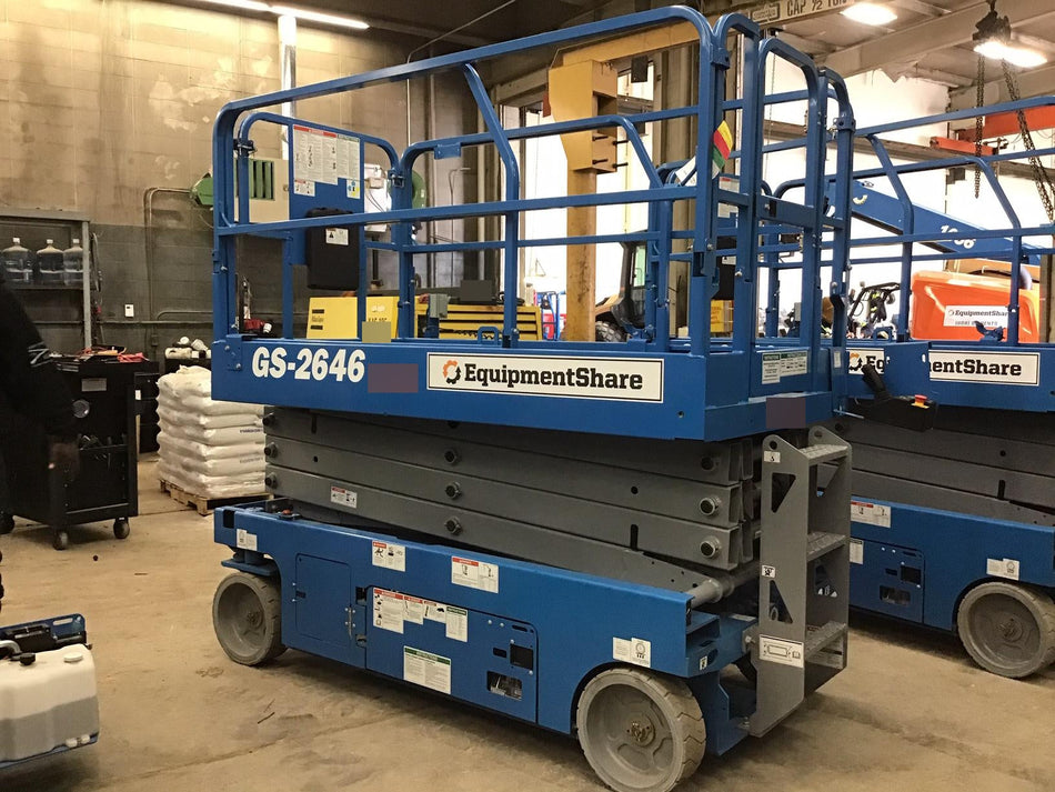 2019 Genie GS-2646 folding rails with full height swing gate