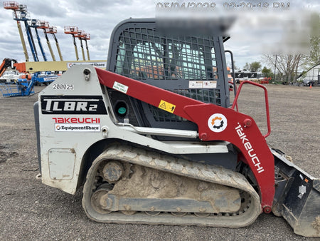 2022 TAKEUCHI TL8R2-CR