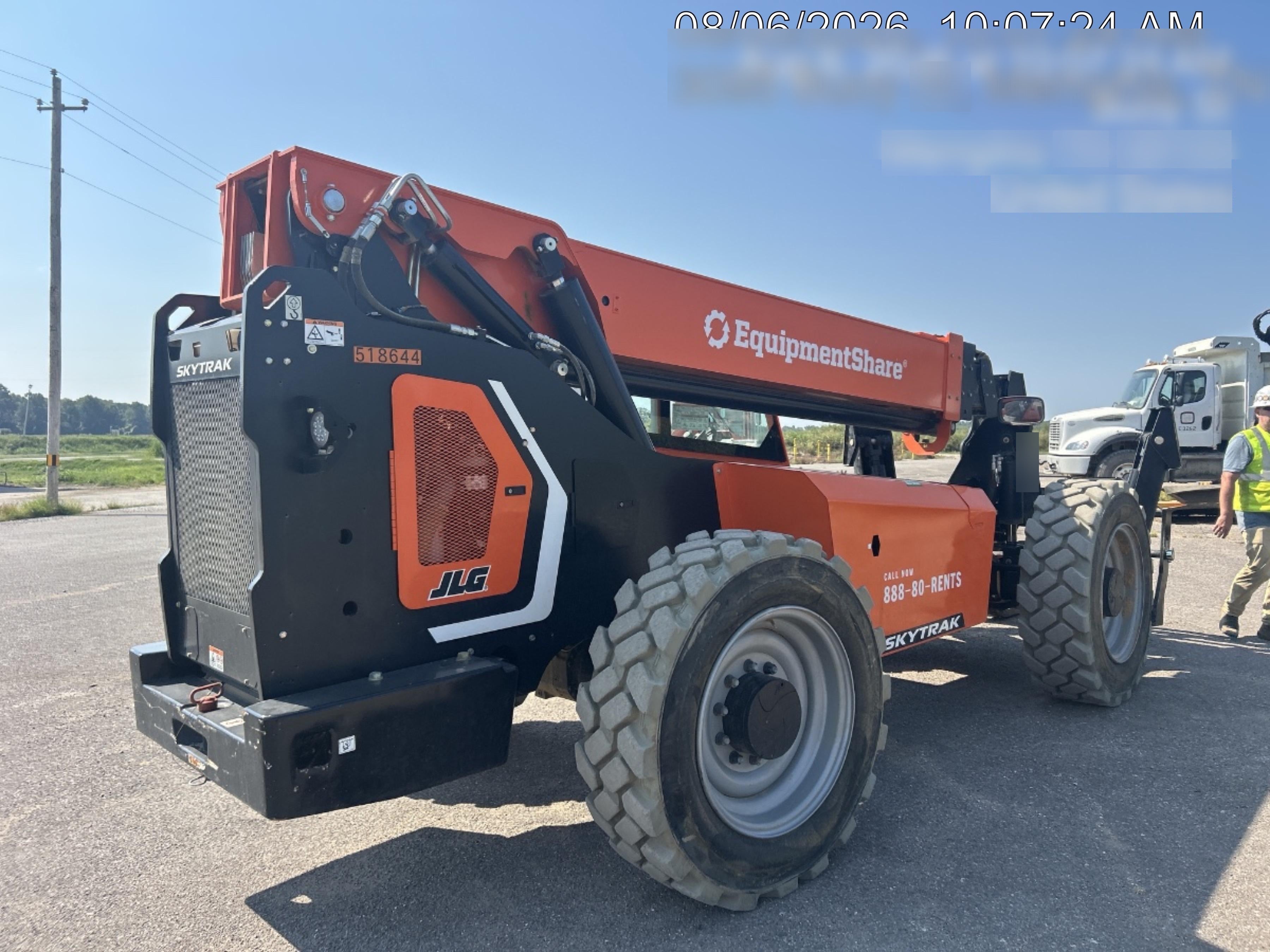 2025 SKYTRAK 10054