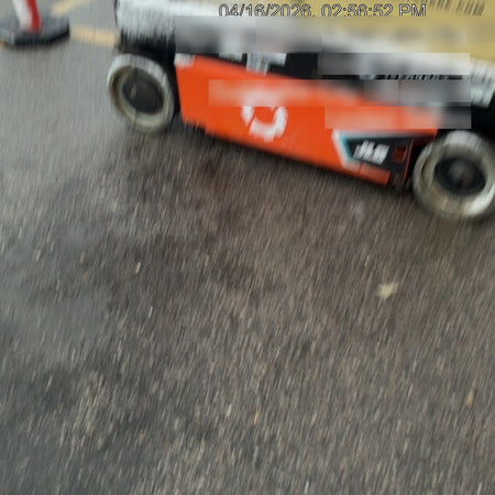 2024 JLG ES1932