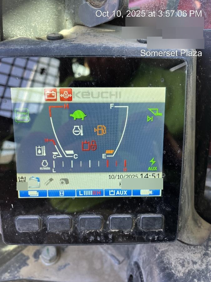 2024 TAKEUCHI TL10V2-CR
