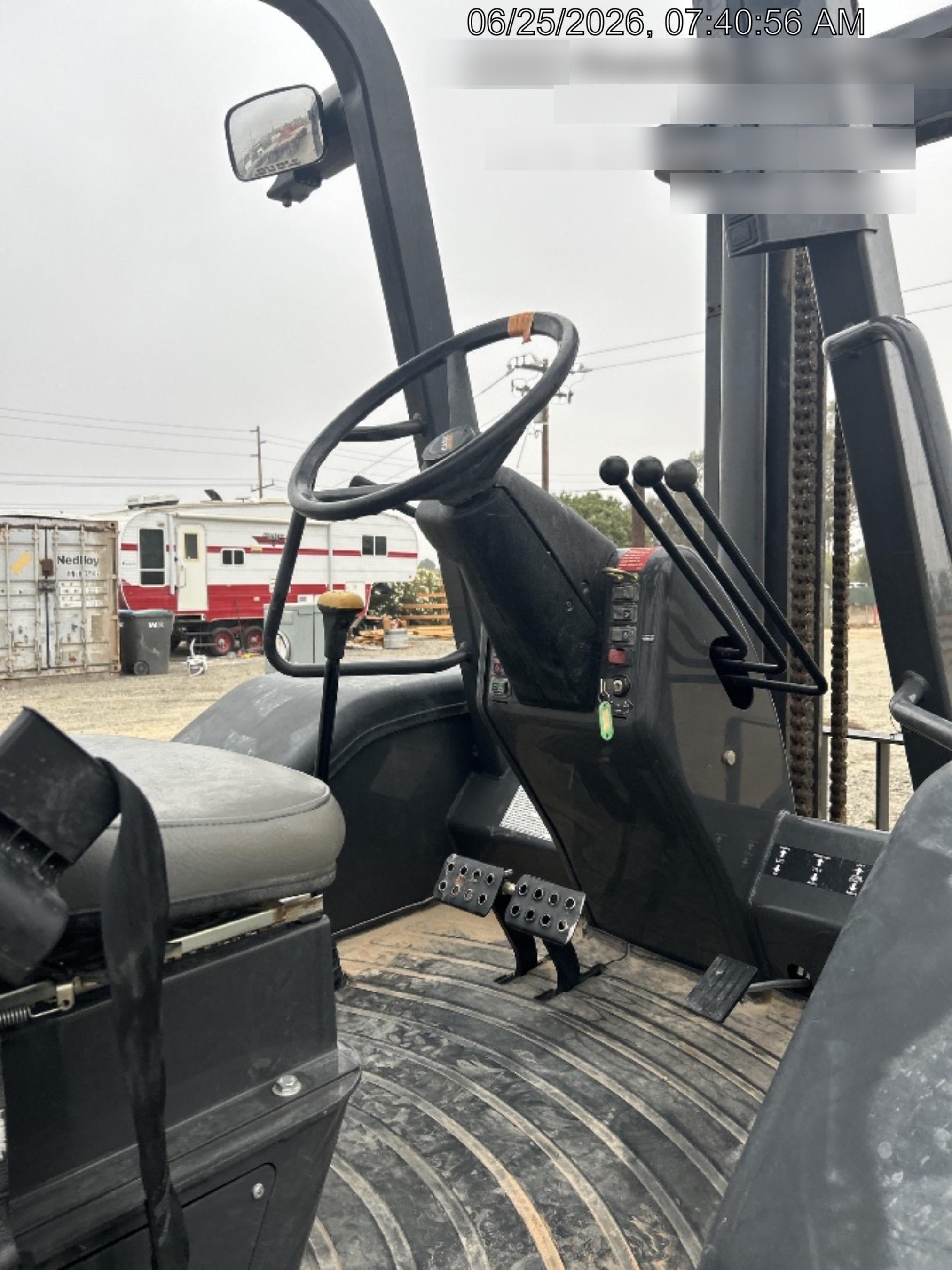 2022 CASE 588H