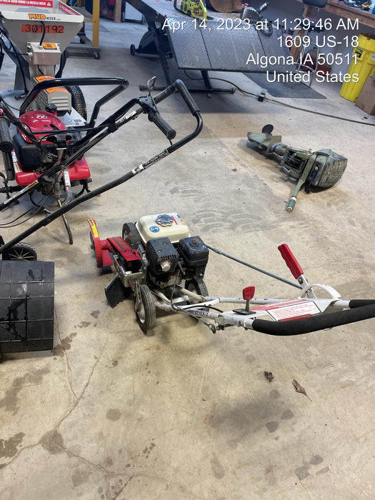 2013 LITTLE WONDER 6232 Edger