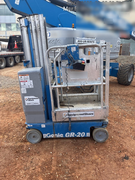 2020 GENIE GR-20