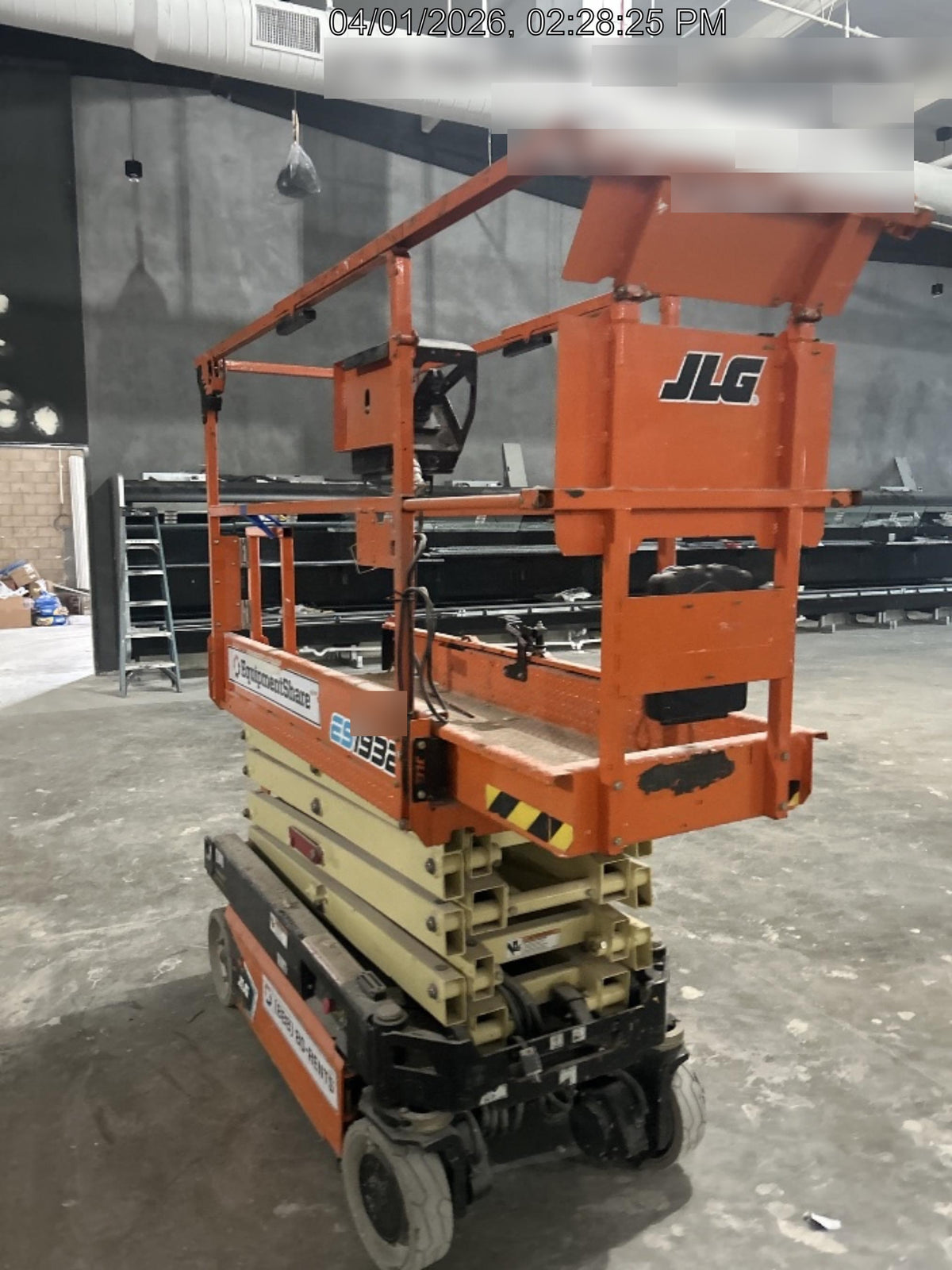 2021 JLG ES1932