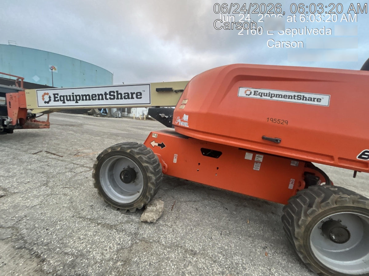 2021 JLG 600S
