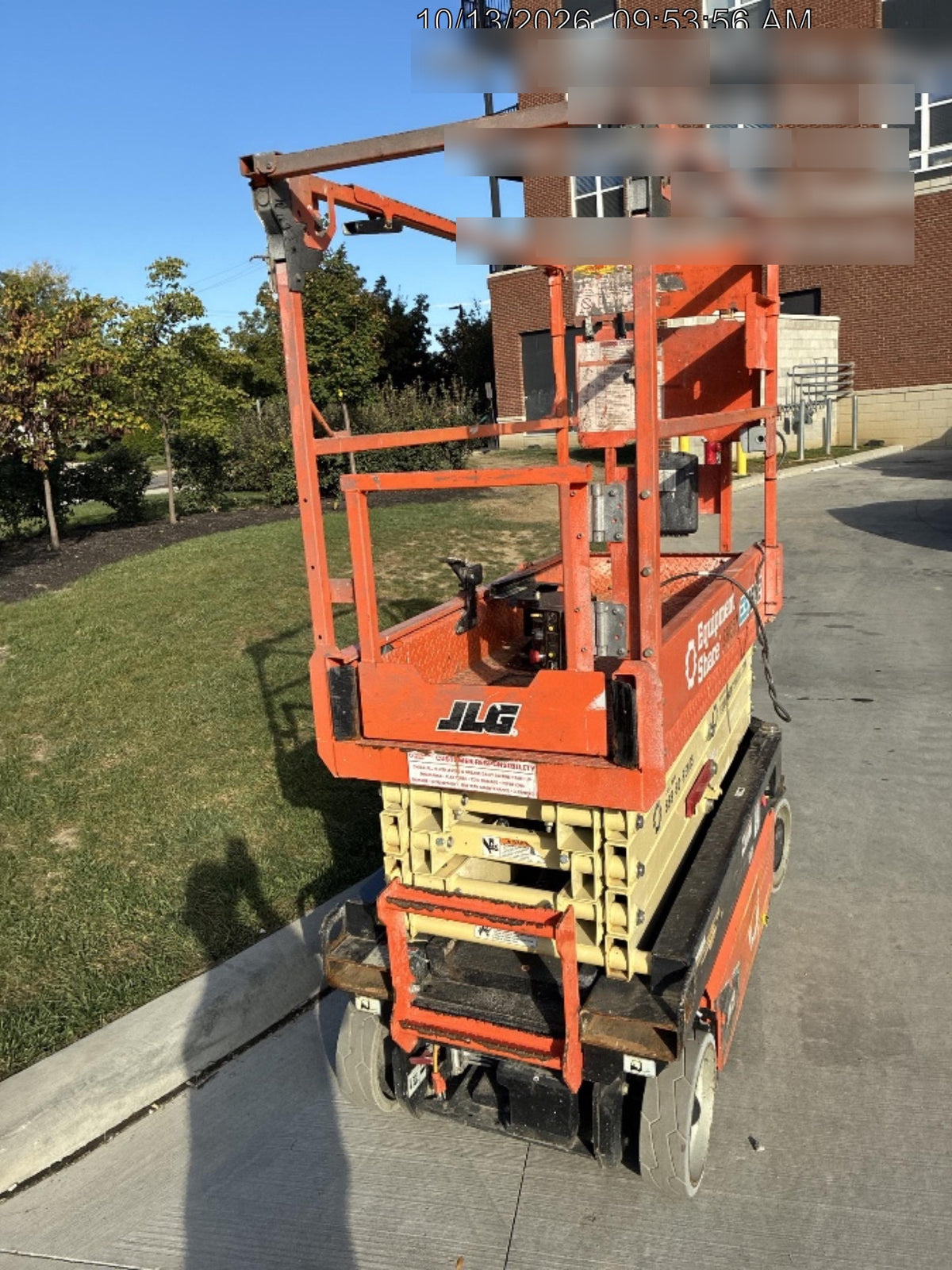 2022 JLG ES1932
