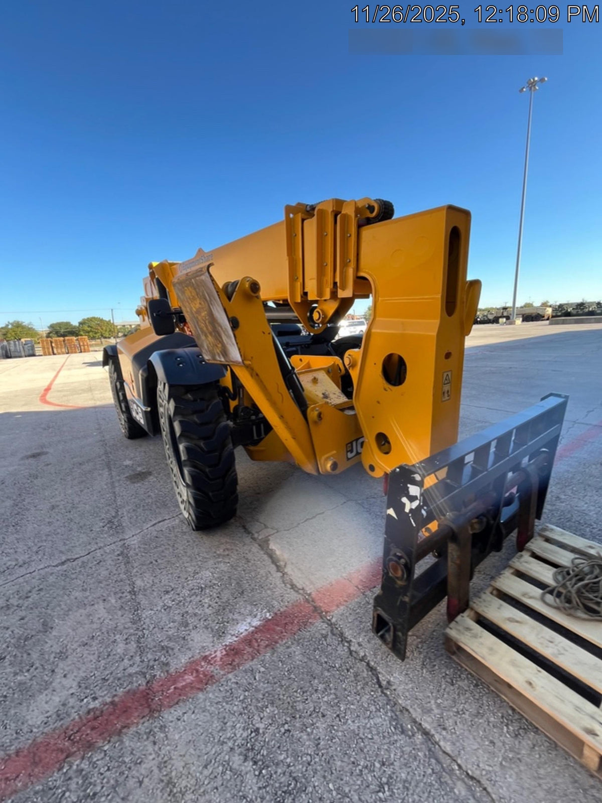 2023 JCB 510-56