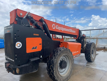 2023 SKYTRAK 8042