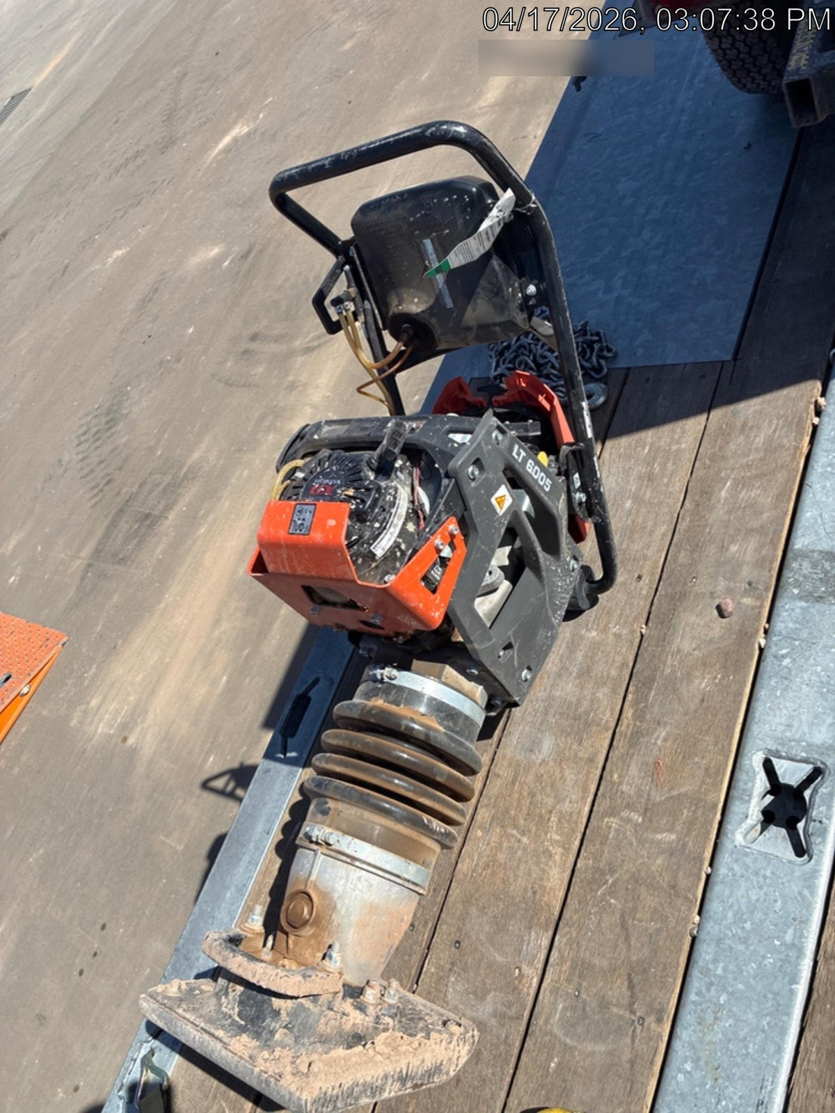 2025 HUSQVARNA LT6005