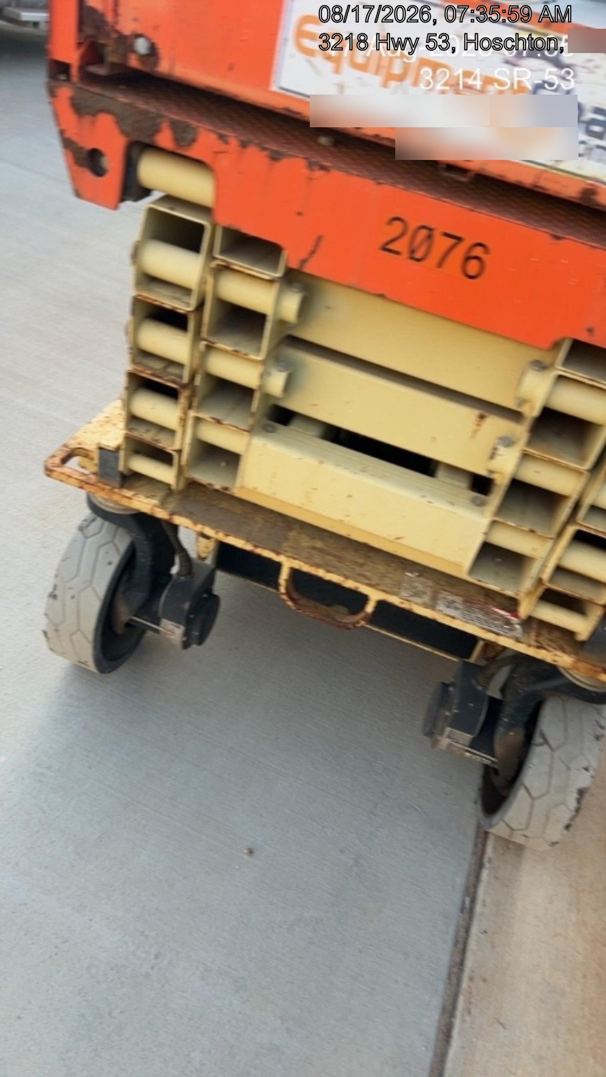 2016 JLG 3246ES