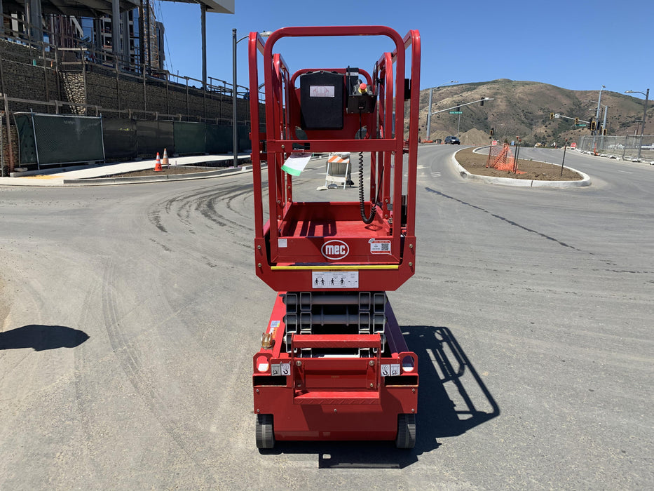 2020 MEC 1330SE Solid NM Tires, Steel Swing out Doors, LCS, Beacon, 900W Inverter