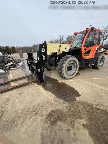 2023 JLG 1732