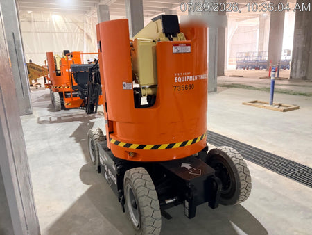 2026 JLG E300AJP