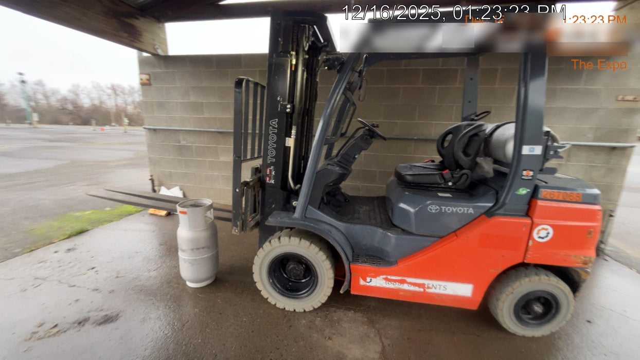 2022 TOYOTA 50-8FGU25