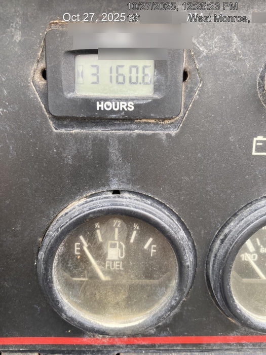 2021 Lincoln Electric Vantage 322 Vantage 322 Ready Pak 3 w/ Telematics & Decals, ORANGE (includes trailer, cable rack, fender light kit)